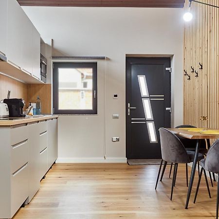 Apartament City La Casa Piano House ,Cu Parcare 阿尔巴·尤利亚· 外观 照片