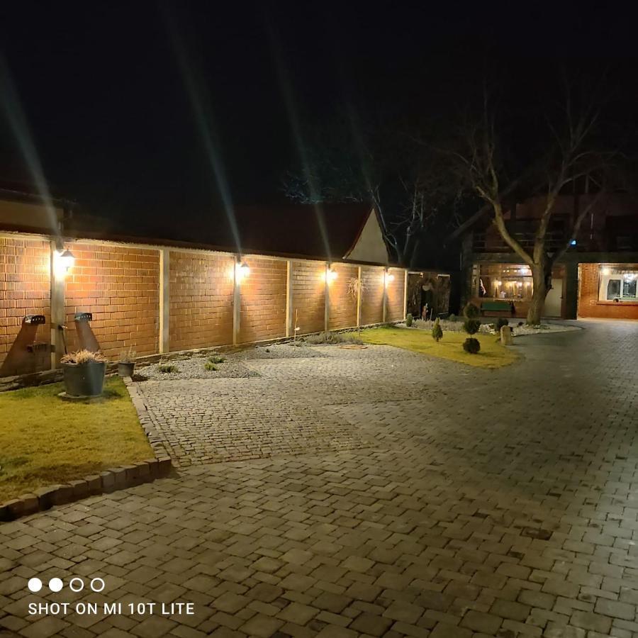 Apartament City La Casa Piano House ,Cu Parcare 阿尔巴·尤利亚· 外观 照片